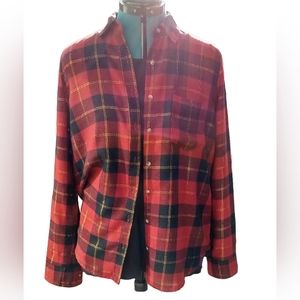 Aeropostale Red black and Gold Plaid Button Down Flannel Shirt Size Large